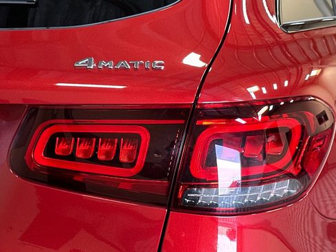 Used 2022 Mercedes-Benz GLC 300 4MATIC image 48
