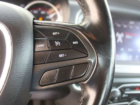 Used 2023 Dodge Charger SXT image 18