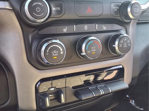 Used 2023 RAM 1500 Big Horn AWD/4WD image 10