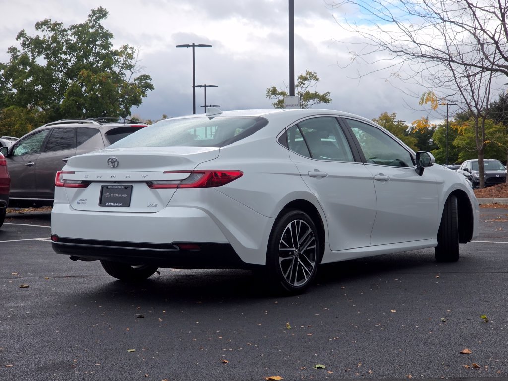Used 2025 Toyota Camry XLE AWD/4WD image 26