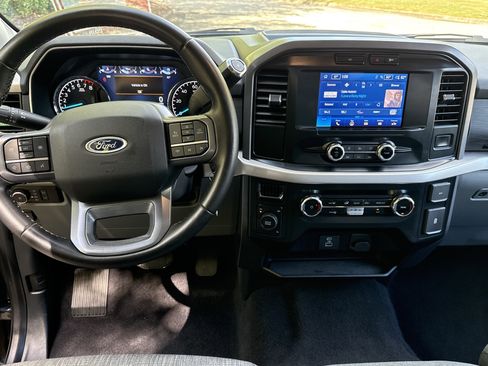 Used 2023 Ford F150 XLT w/ Equipment Group 301A Mid image 22