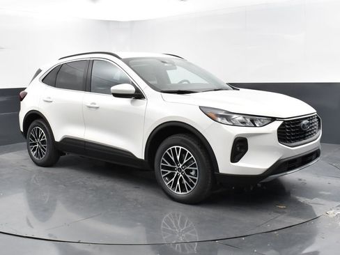 New 2025 Ford Escape SE FWD image 4