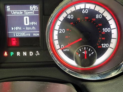 Used 2017 Dodge Grand Caravan GT image 23