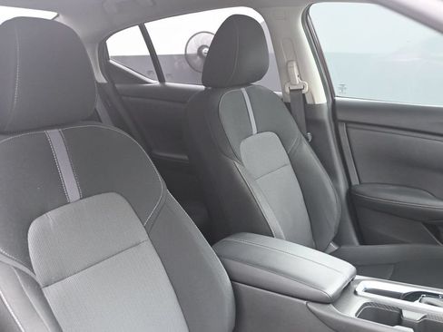 Used 2024 Nissan Sentra SV FWD image 36