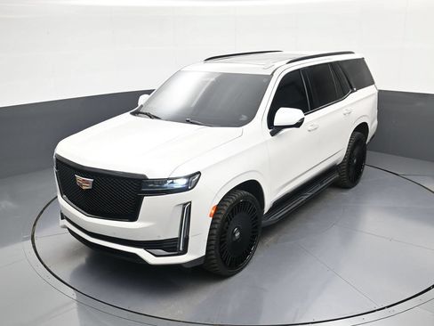 Used 2021 Cadillac Escalade Sport AWD/4WD image 29