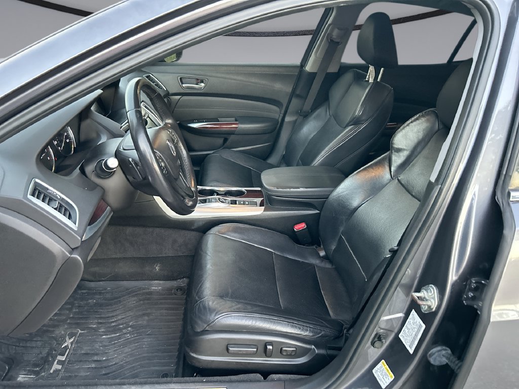 Used 2017 Acura TLX w/ Technology Package FWD image 11