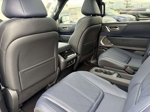 New 2026 INFINITI QX80 4WD w/ Sport Exterior Package image 11