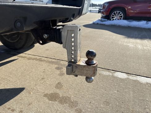 Used 2008 GMC Sierra 3500 SLT w/ Convenience Package image 8