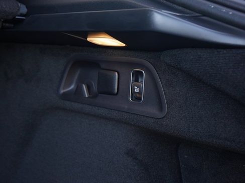 New 2025 Mercedes-Benz GLE 53 AMG 4MATIC Coupe image 9