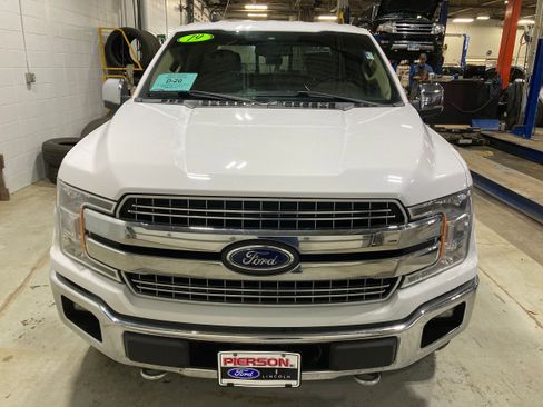 Used 2019 Ford F150 Lariat image 2