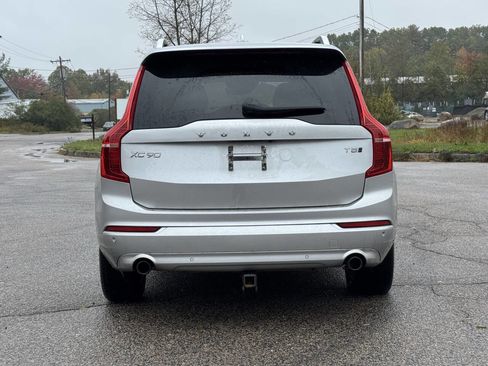 Used 2018 Volvo XC90 T5 Momentum w/ Convenience Package image 4