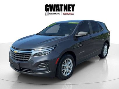 Used 2022 Chevrolet Equinox LS w/ LS Convenience Package