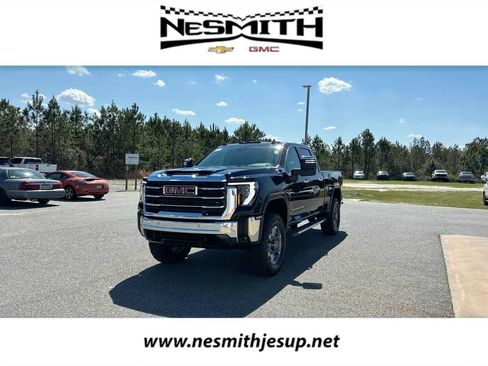 New 2026 GMC Sierra 2500 SLT w/ SLT Premium Package AWD/4WD image 1
