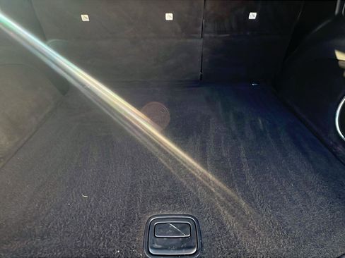 Used 2019 Jeep Grand Cherokee Limited w/ Luxury Group II image 16