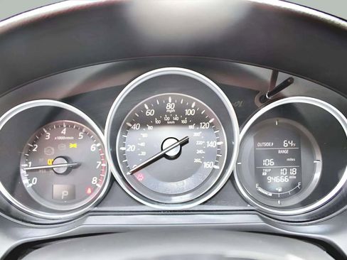 Used 2016 MAZDA MAZDA6 Touring image 17