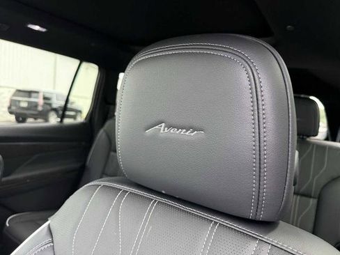 New 2026 Buick Enclave Avenir image 26