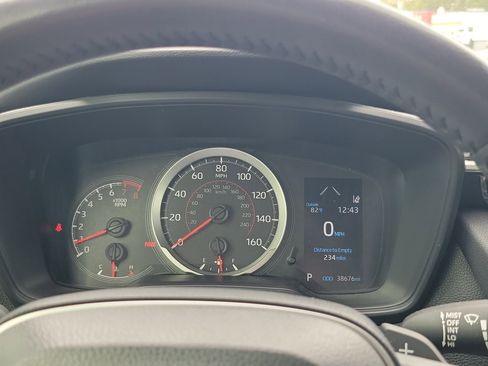 Used 2022 Toyota Corolla SE image 23