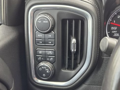 Used 2021 Chevrolet Silverado 1500 LT Trail Boss w/ Bed Protection Package AWD/4WD image 21