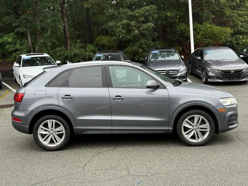 Used 2017 Audi Q3 2.0T Premium image 7