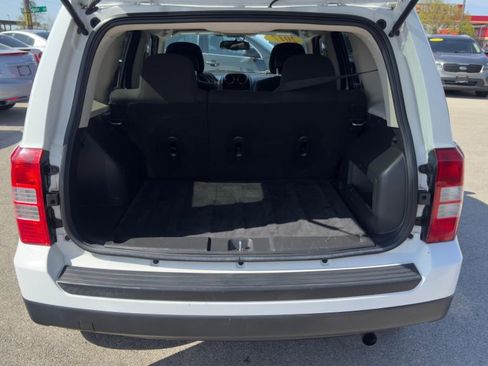 Used 2017 Jeep Patriot Sport w/ Power Value Group image 22