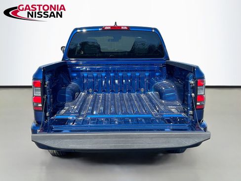 Used 2022 Nissan Frontier SV image 33