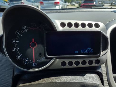 Used 2016 Chevrolet Sonic LT FWD image 12