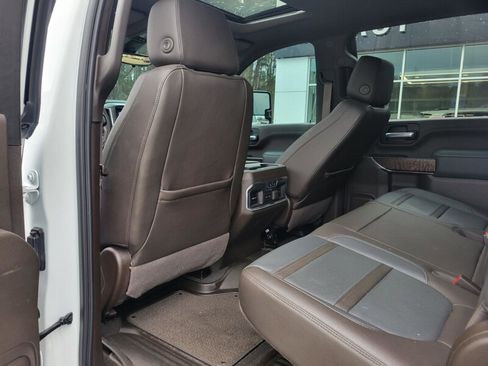 Used 2021 GMC Sierra 2500 Denali w/ Denali Ultimate Package image 25