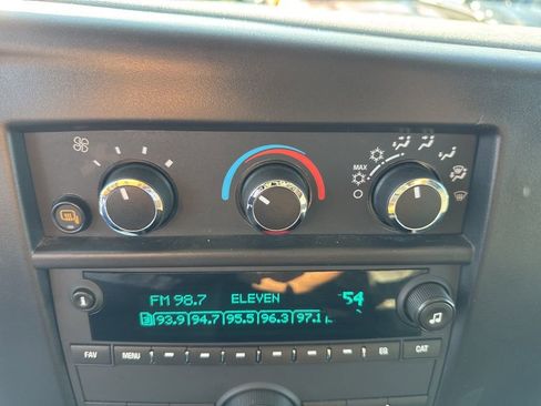 Used 2024 Chevrolet Express 2500 w/ Driver Convenience Package image 14