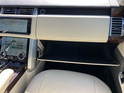 Used 2021 Land Rover Range Rover AWD/4WD image 16