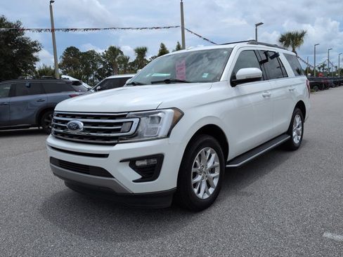 Used 2021 Ford Expedition XLT RWD image 9