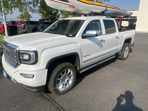 Used 2018 GMC Sierra 1500 Denali AWD/4WD image 2