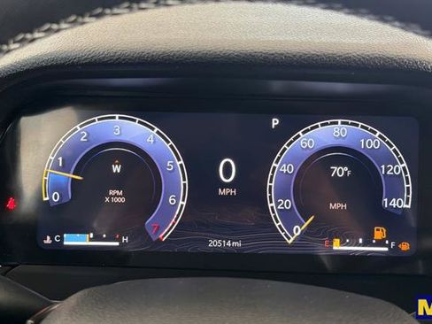 Used 2024 Jeep Grand Cherokee Laredo X RWD image 31