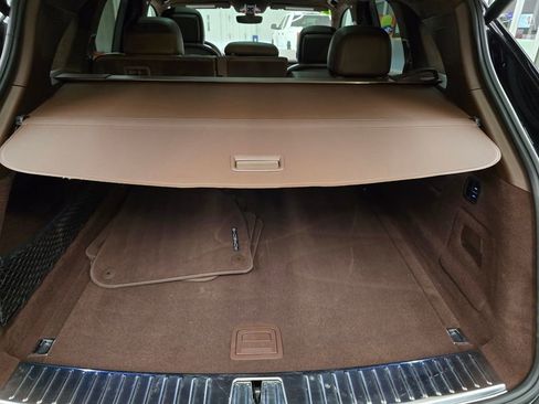 Used 2020 Porsche Cayenne Turbo image 41