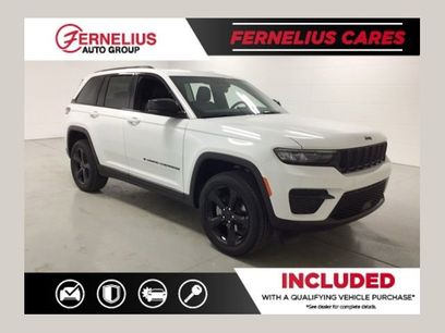 New 2025 Jeep Grand Cherokee Altitude