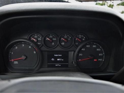Used 2025 GMC Sierra 2500 Pro w/ Convenience Package AWD/4WD image 10