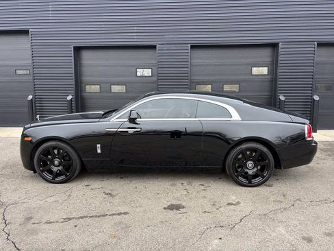 Used 2014 Rolls-Royce Wraith image 3