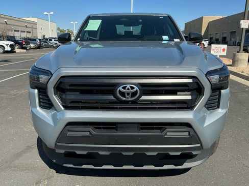 Certified 2025 Toyota Tacoma SR image 23