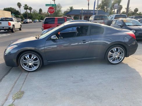 Used 2008 Nissan Altima 3.5 SE image 5