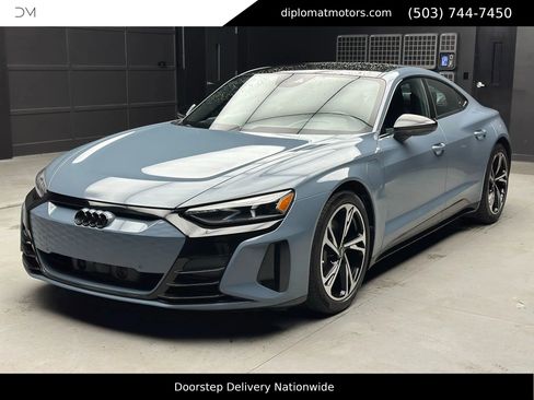 Used 2023 Audi e-tron GT Premium Plus w/ Performance Package image 1
