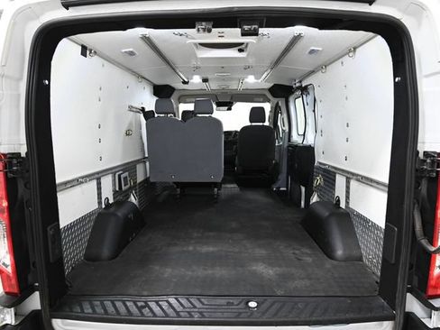 Used 2019 Ford Transit 250 130 Low Roof w/ Exterior Upgrade Package RWD image 8