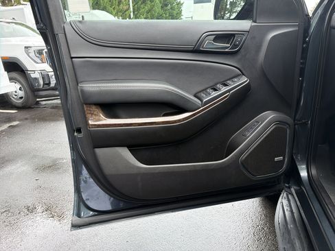 Used 2019 Chevrolet Tahoe LT AWD/4WD image 14