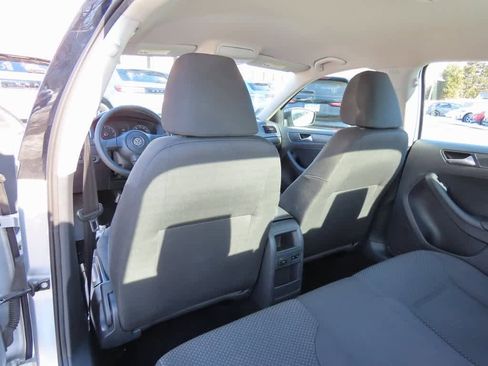 Used 2014 Volkswagen Jetta S image 13