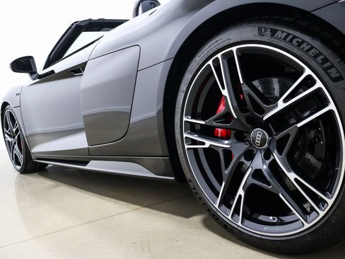 Used 2022 Audi R8 V10 performance image 37