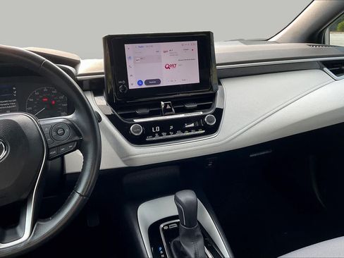 Used 2023 Toyota Corolla SE FWD image 7