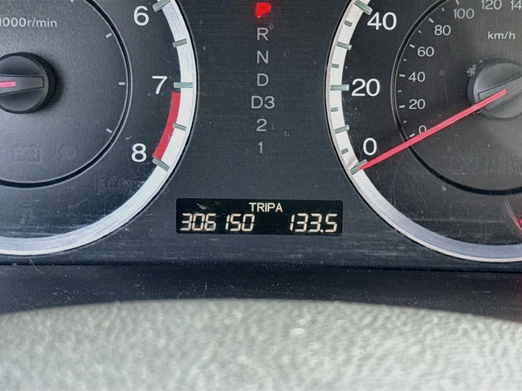 Used 2012 Honda Accord EX-L image 18