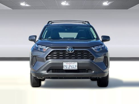 Certified 2025 Toyota RAV4 XLE w/ Convenience Package image 5
