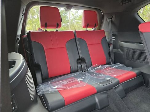 New 2025 Lexus LX 700h F Sport image 15