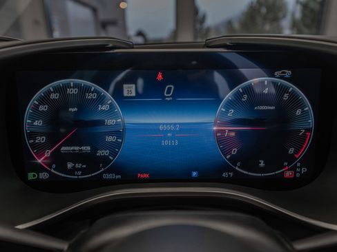 Used 2022 Mercedes-Benz SL 55 AMG 4MATIC image 10