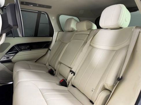 Used 2023 Land Rover Range Rover SE AWD/4WD image 24