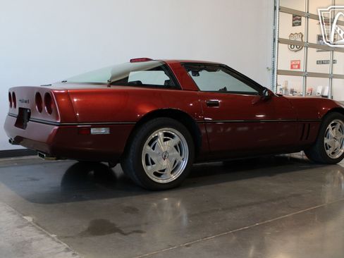 Used 1988 Chevrolet Corvette image 32